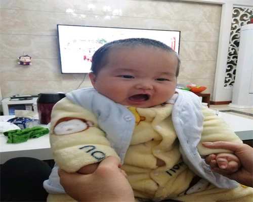 深圳代生小孩过程,周岁内宝宝的大运动发展与智