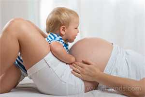 有哪些代孕机构比较可靠_怀孕期间小便黄正常吗